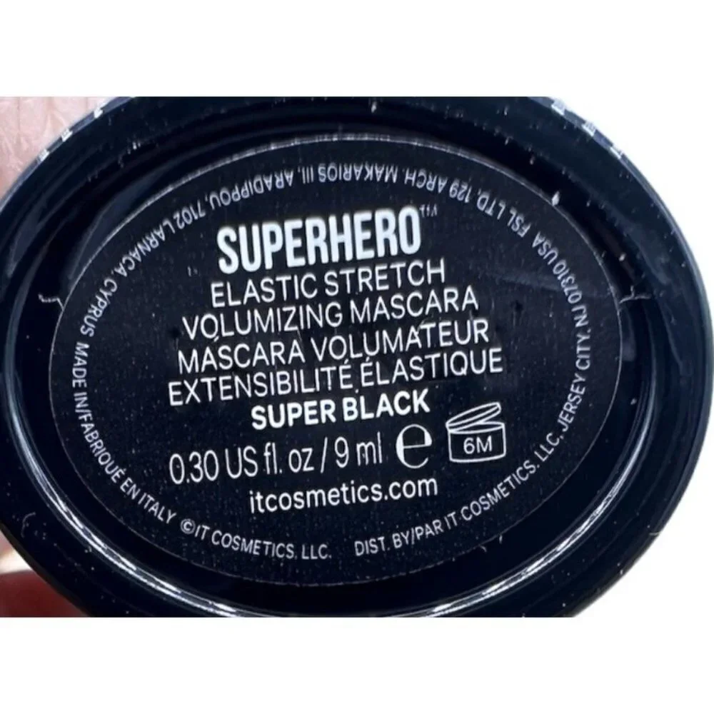 It Cosmetics Superhero Elastic Stetch Volumizing & Lengthening Mascara f…